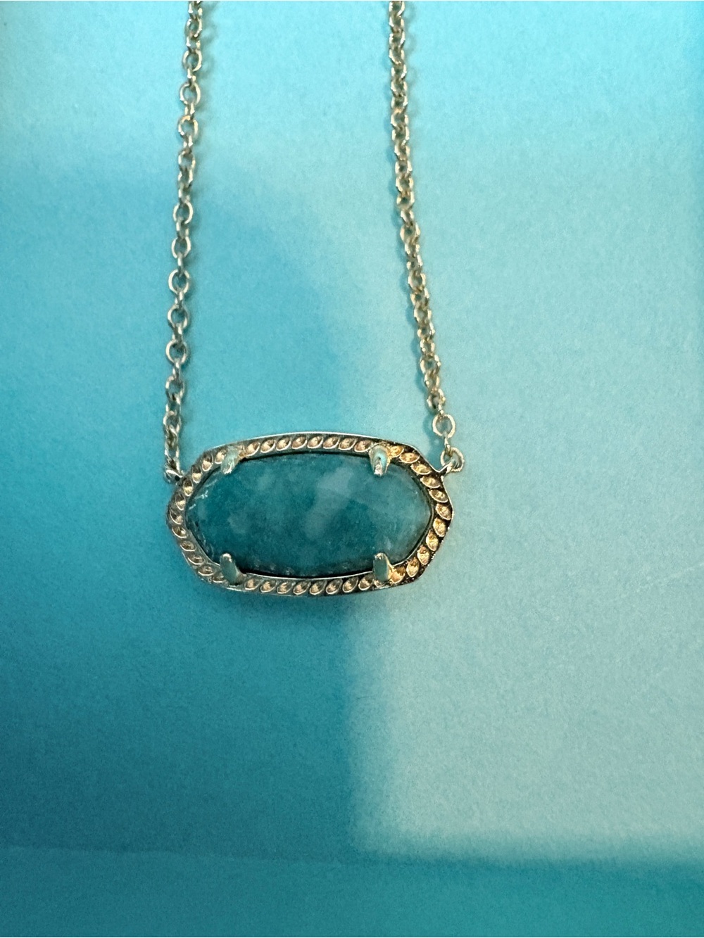 Kendra Scott Necklace